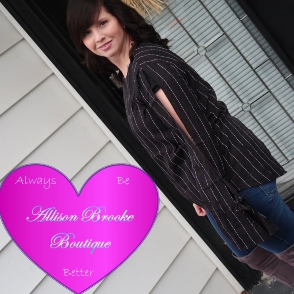 Bell Sleeve Pin Stripe Blouse - Picture 5 of 8